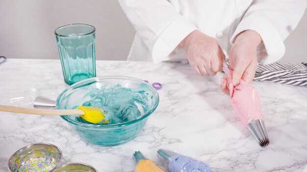 Техника заливки и избегание пузырей