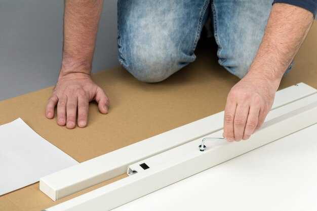 Изучение различных типов пластиковых плинтусов