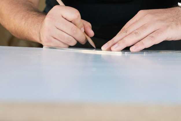 Где и как использовать стеклохолст