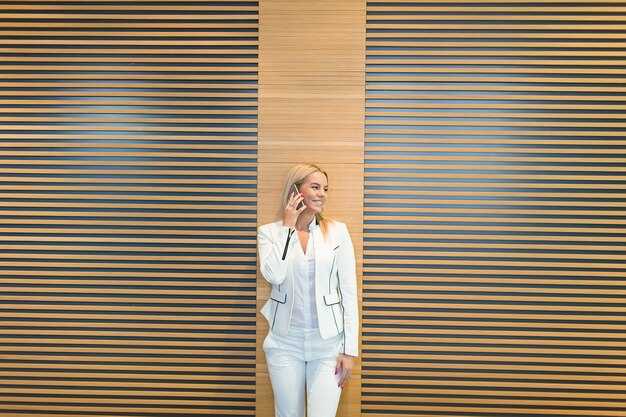 Покраска и обработка материалов