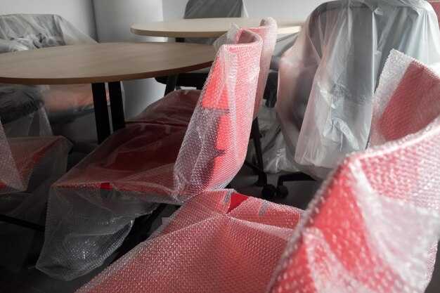 Применение полиэфирной ткани в моде и интерьере