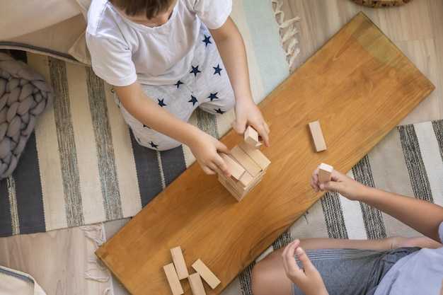 Завершение укладки: установка плинтусов и других элементов